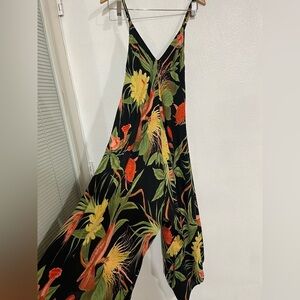 NWT world market, jumpsuit straps, Summer Vacation, print tropical S/M